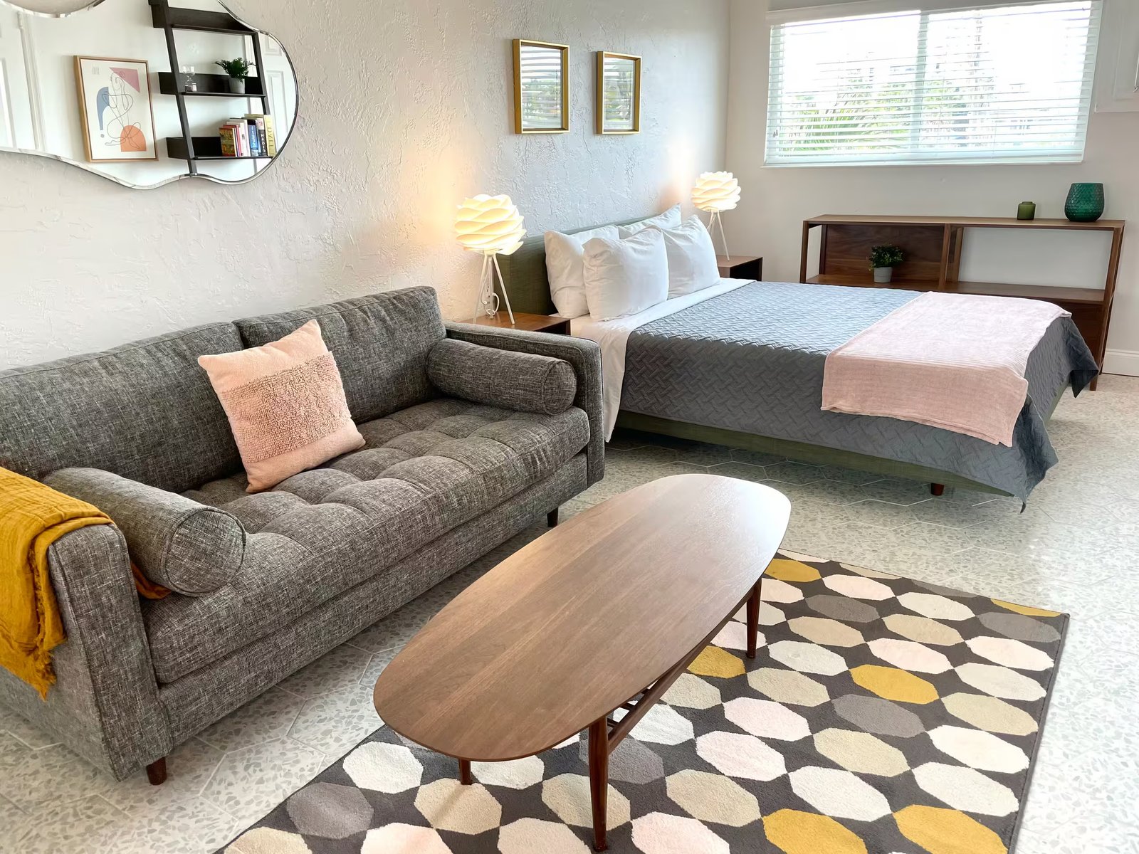 Single Condo Unit 9