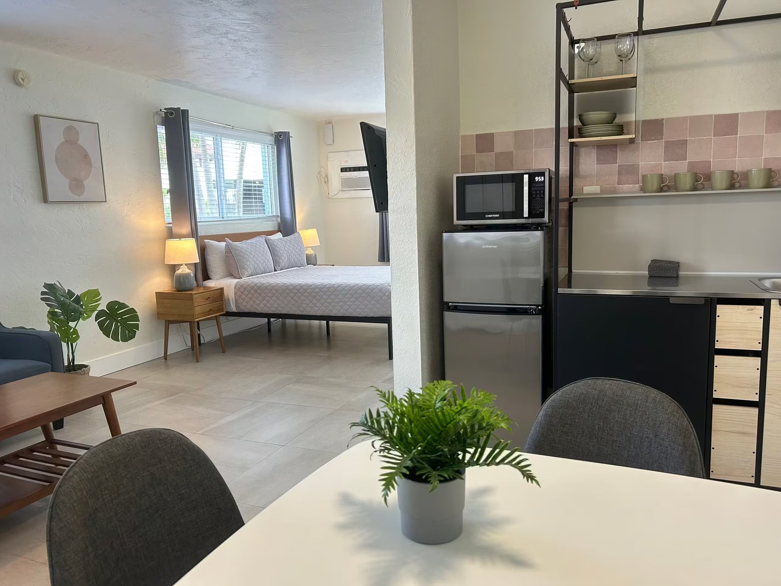 Single Condo Unit 3